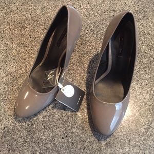 Zara Grey Pump
