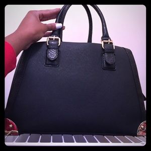 Aldo Purse