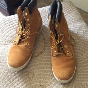 Timberlands low top boots