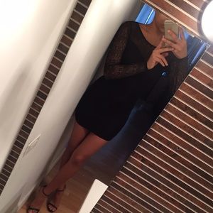 💋💄LITTLE BLACK LACEY DRESS💋💄
