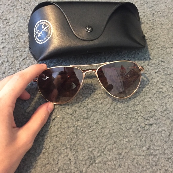 RAY BANS - Picture 2 of 3