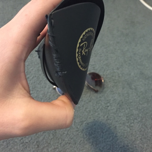 RAY BANS - Picture 3 of 3