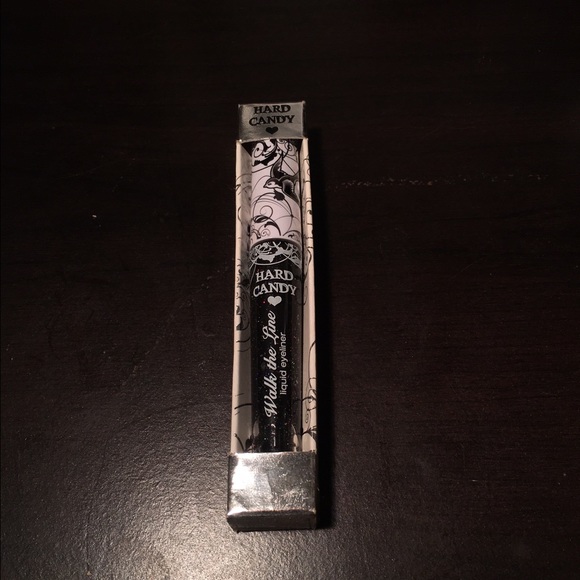 MARKDOWN !!Hard candy liquid eyeliner !