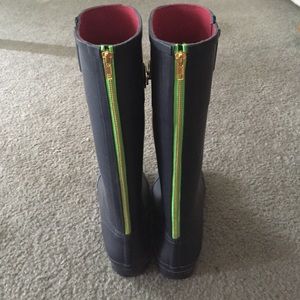 Never worn Tommy Hilfiger rain boots