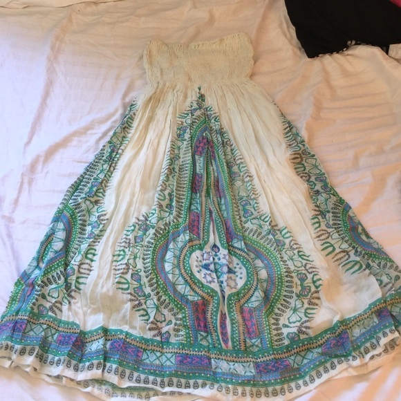 Sleeveless dress