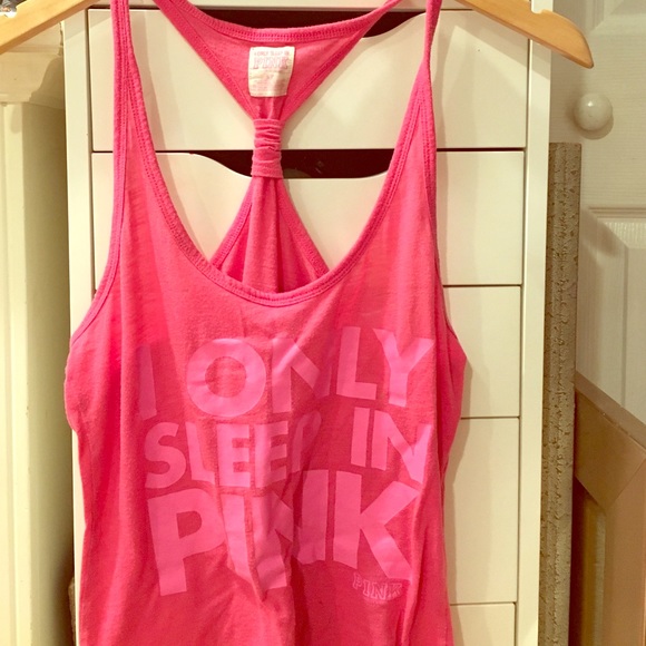 VS Pink💕 Tee