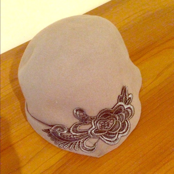 Urban Outfitters brown cloche hat by Lily Ford