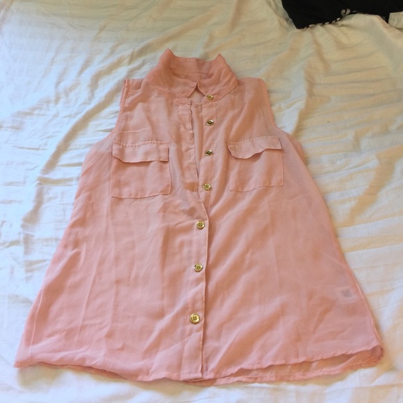 Light pink tank