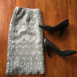 Tahari pattern skirt