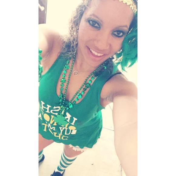 Meet your Posher, Whitney - Picture 1 of 1