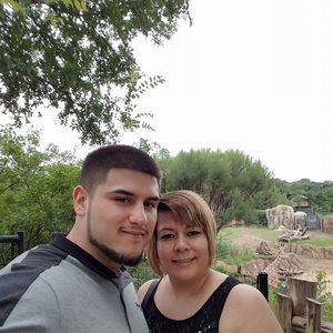 Meet your Posher, Chela