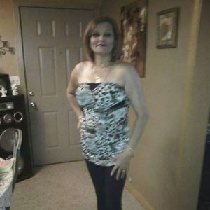 Meet your Posher, Iris