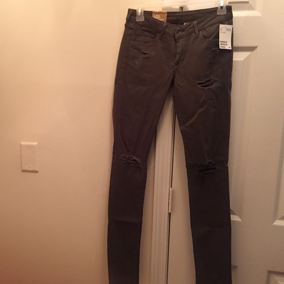 H&M SUPER SKINNY LOW WAIST JEANS!