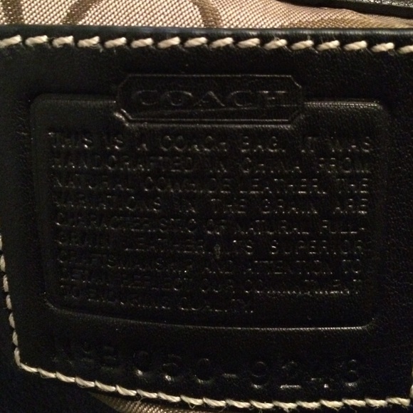 Authentic Coach purse - Picture 3 of 4