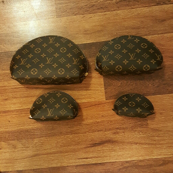 New brown and tan cosmetic bag set