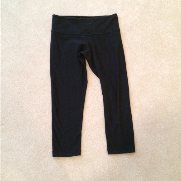 Lululemon align crop