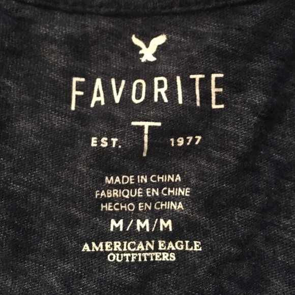 American Eagle long sleeve barley worn - Picture 2 of 2