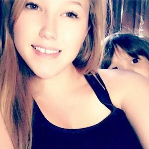 Meet your Posher, Kaylee