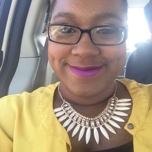 Meet your Posher, April