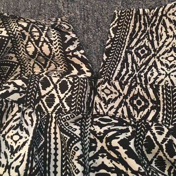 Tank top with working zipper on the side - Picture 4 of 4