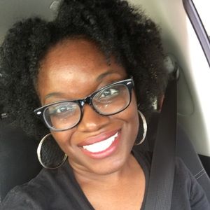 Meet your Posher, Sharonda