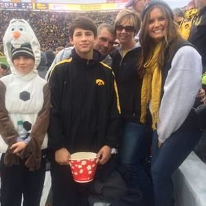 Meet your Posher, Kay