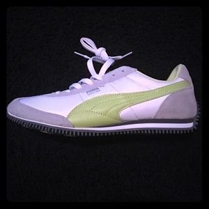 BRAND NEW puma gym shoes!