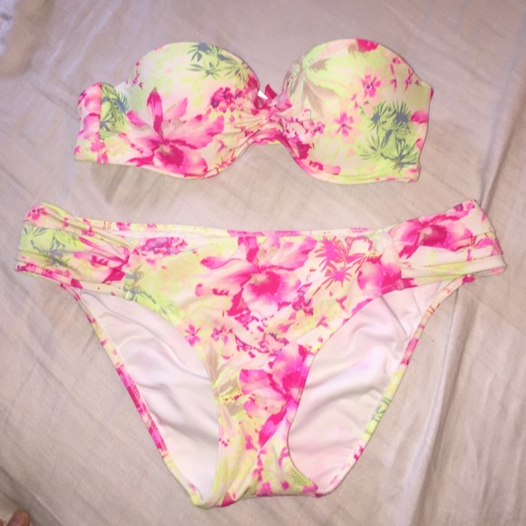 VS BIKINI Set - Picture 1 of 2