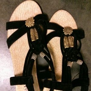 Black Strappy Sandals with 1 Inch Platform Heel