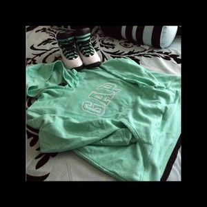 Jordan Retro 10 Verde size 9.5 Mens or 11 women's