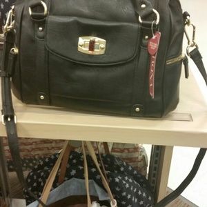 Meet your Posher, Roberta