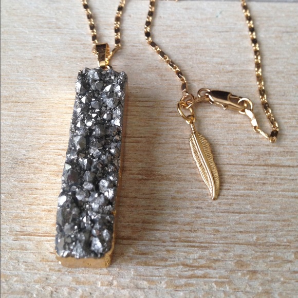 Druzy Bar Gold Necklace in Charcoal