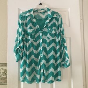 Nice top brand new condition