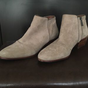 Sam Edelman Tan Suede Booties -Petty