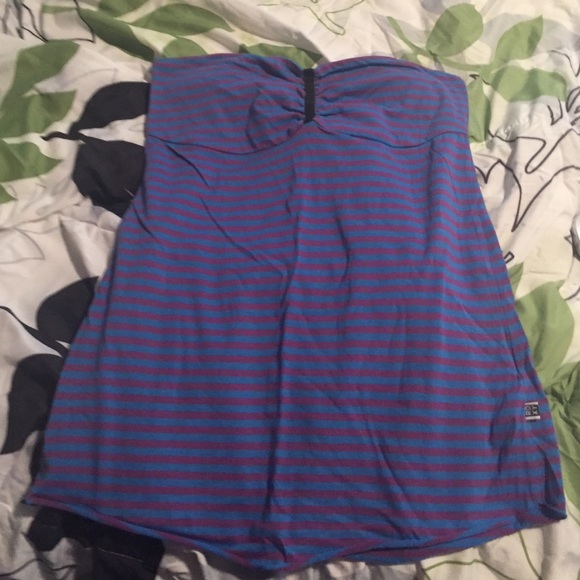 Purple/blue strapless shirt