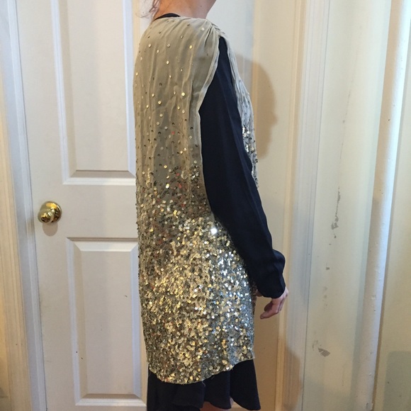 SOLD IN BUNDLE Alice + Olivia Gorgeous Silver Vest - Picture 2 of 4