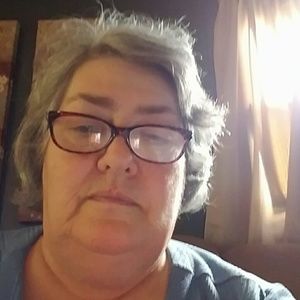 Meet your Posher, Debby