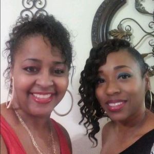 Meet your Posher, Carolyn