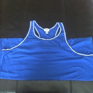 Razor back tank
