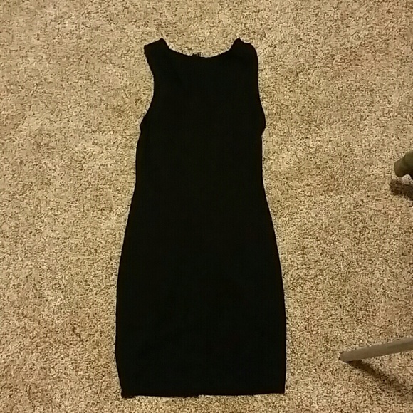 Forever 21 Dress. - Picture 2 of 2