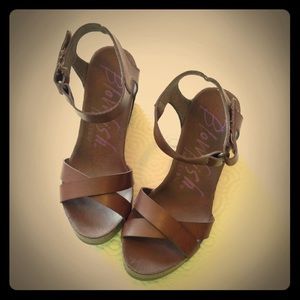 Brown blowfish wedge sandals