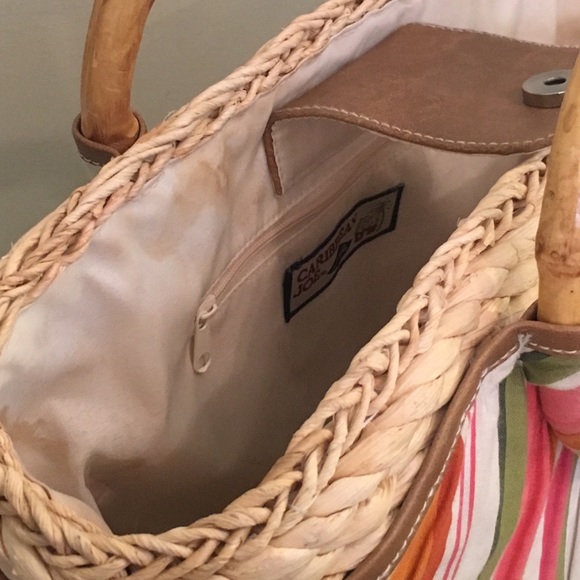 Caribbean Joe straw basket w/ bamboo handle bag - Picture 2 of 7