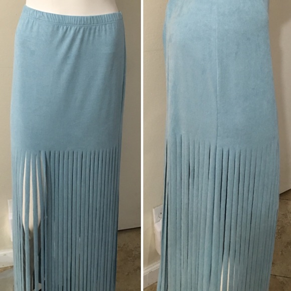 🚫SOLD🚫 Faux Suede Fringe Maxi Skirt #021 - Picture 3 of 4