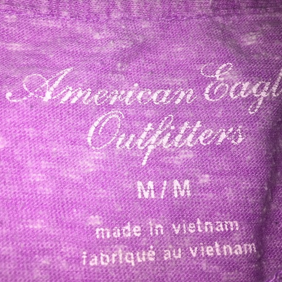 American Eagle short sleeve, love it! - Picture 2 of 2