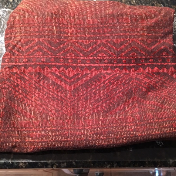 Lularoe T/C leggings never worn!