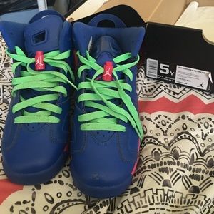 Air Jordan 6's