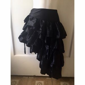 Leg Avenue High-Low Ruffle Burlesque Skirt