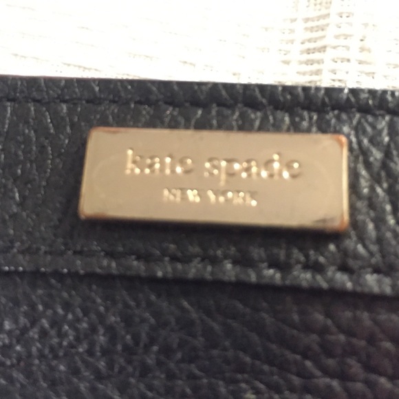 Kate Spade Wristlet - Picture 2 of 3