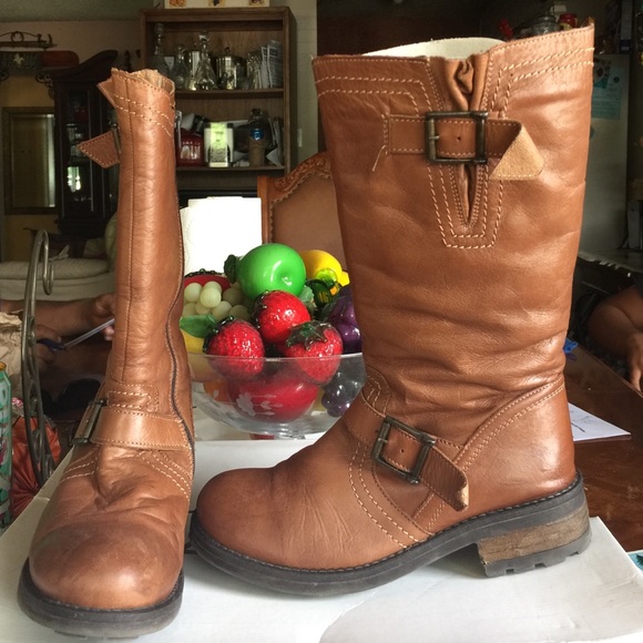 Tall winter boots!  👢👢👢👢👢