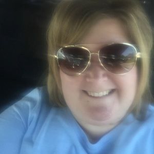 Meet your Posher, Tiffani